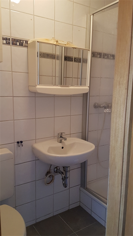 Duschbad DG Reihenmittelhaus Rhens