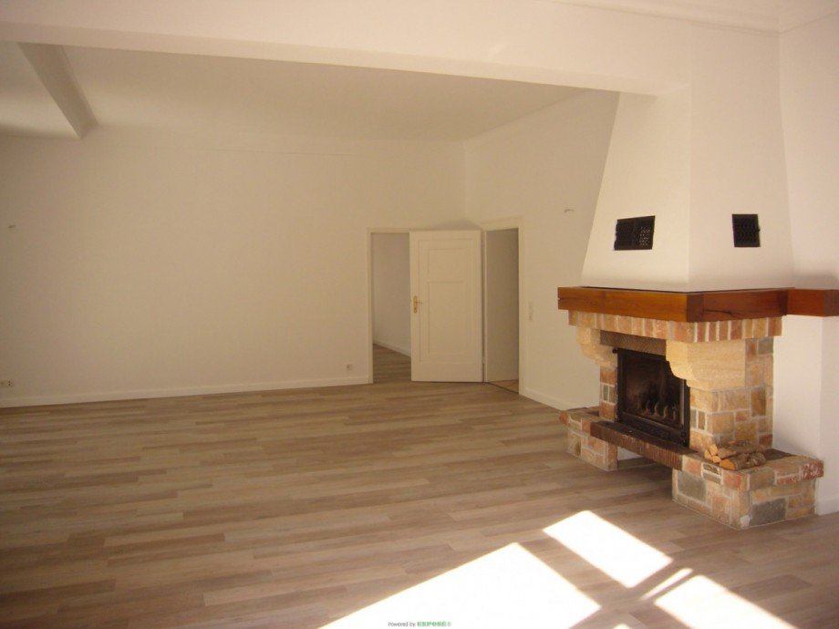 069 Wohnzimmer2 Etagenwohnung Koblenz