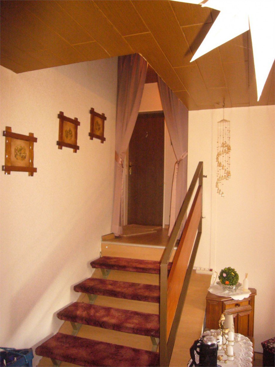 043 Treppe in die 2. Ebene Wohnanlagen Koblenz