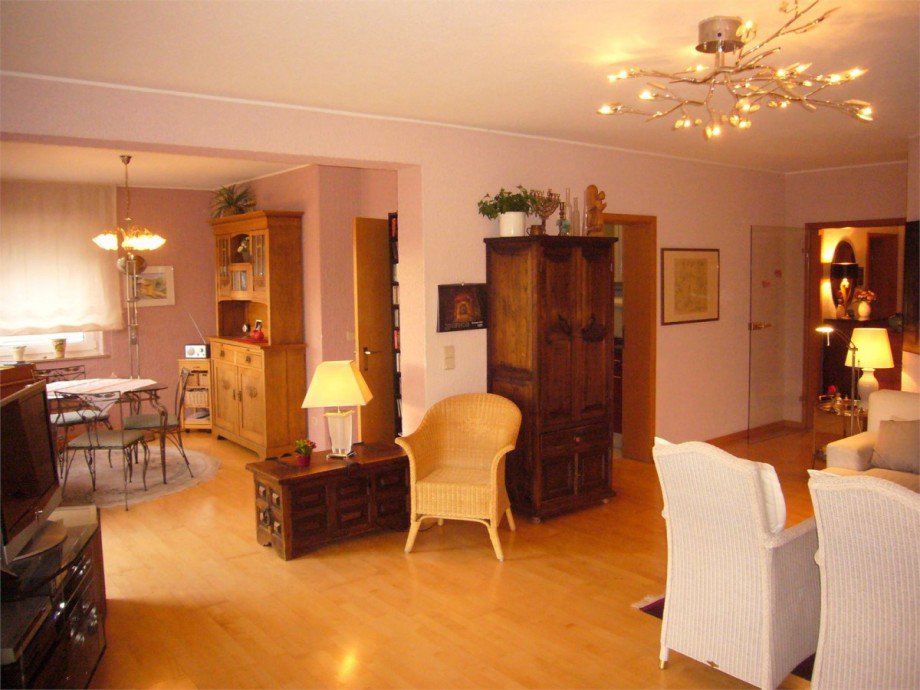 016 Wohn- Essbereich Etagenwohnung Koblenz