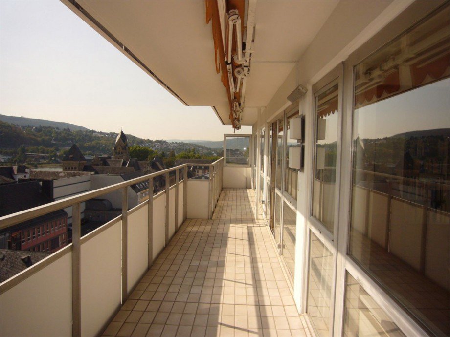 028 Balkon1 Etagenwohnung Koblenz