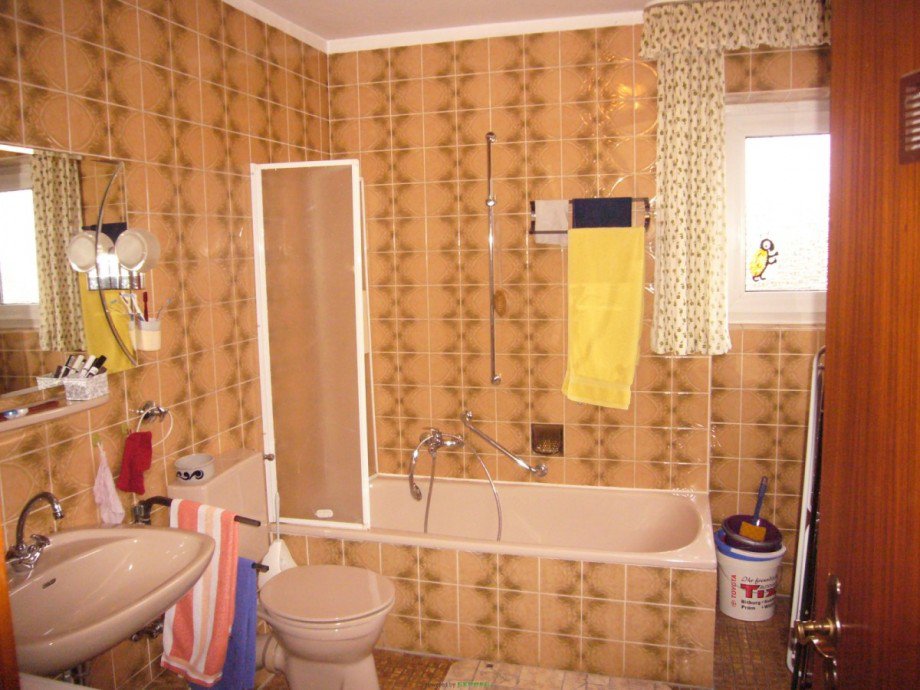 P1240173 Badezimmer Wohnanlagen Koblenz