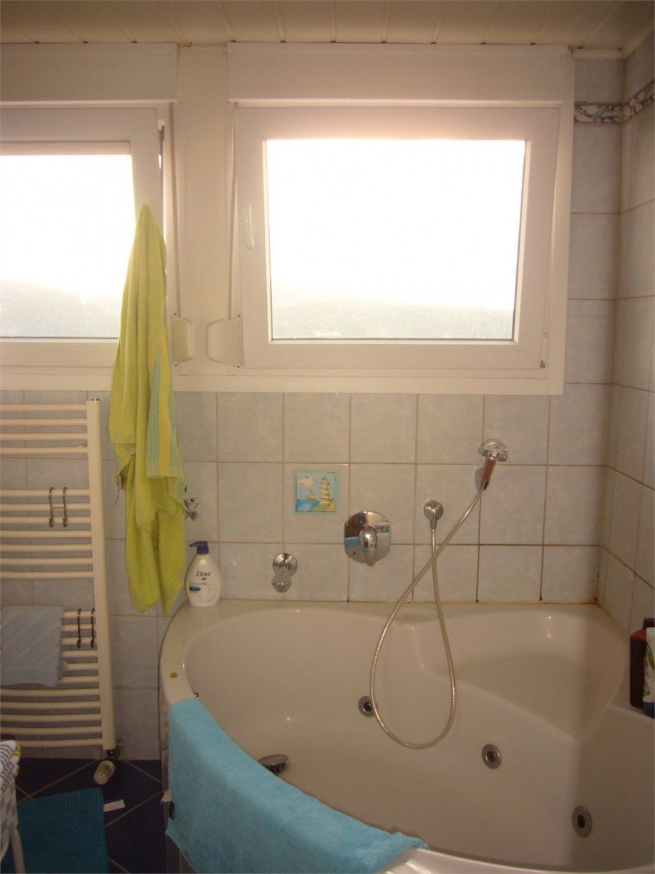 046 Badezimmer OG Einfamilienhaus Lahnstein