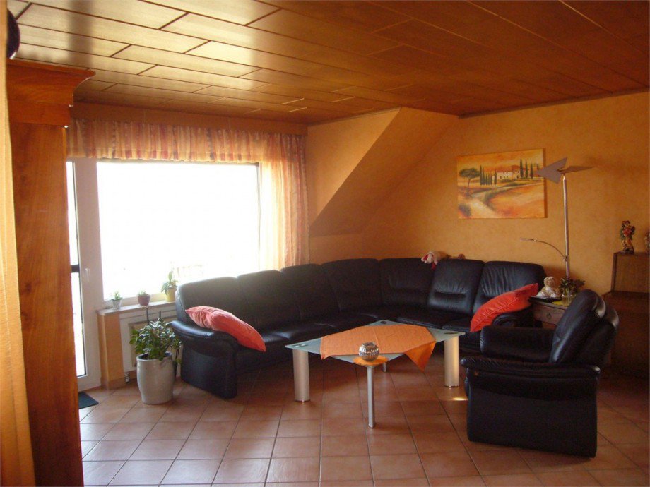 046 Wohnzimmer1 Etagenwohnung Rhens