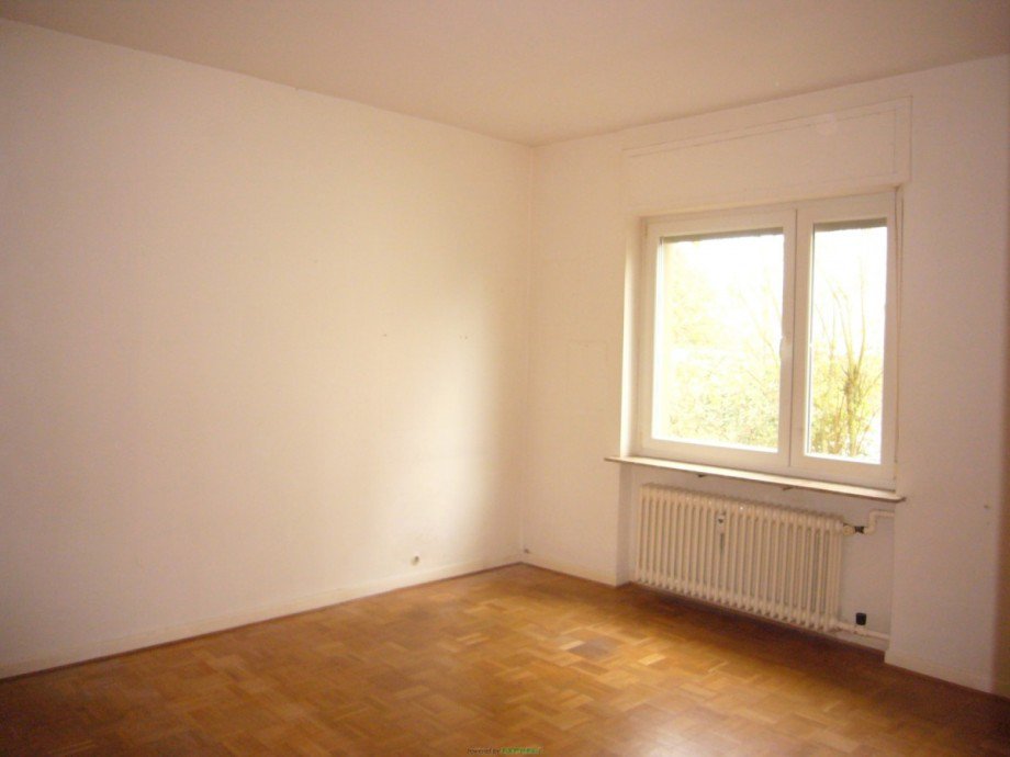 031 Zimmer1 EG Mehrfamilienhaus Koblenz