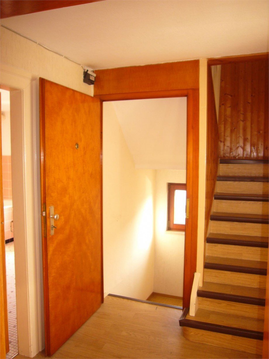 020 Wohnung OG2 Zweifamilienhaus Urmitz