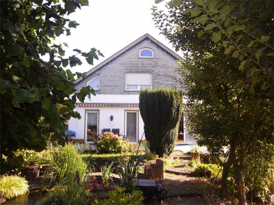 021 R�ckansicht Einfamilienhaus Lonnig