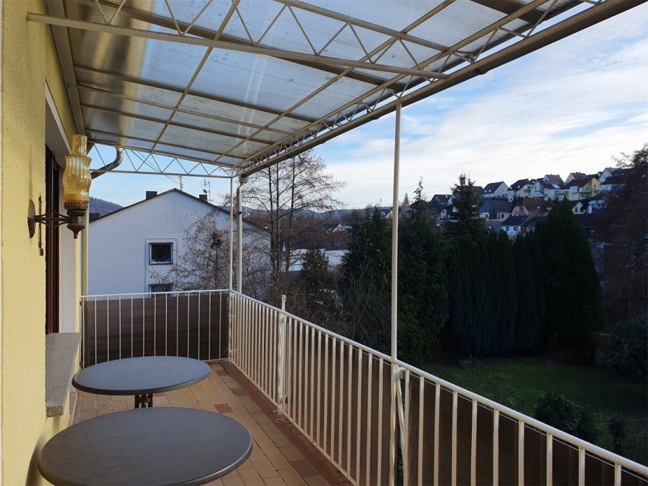 Balkon 02 Einfamilienhaus Rhens