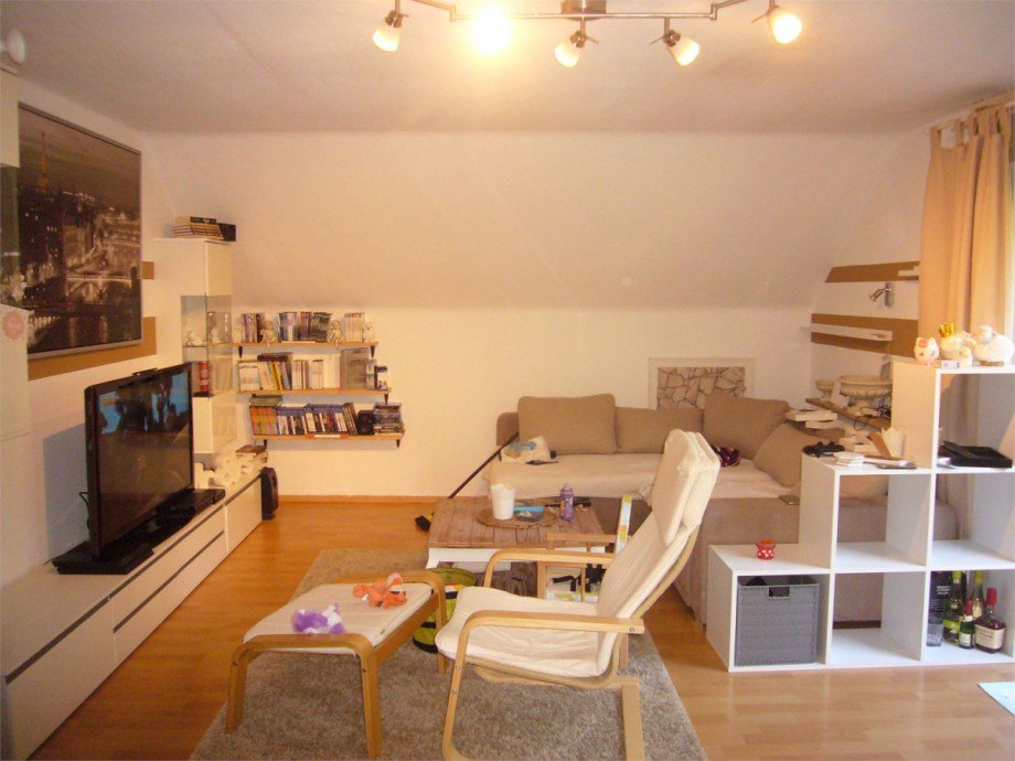 059 Wohnzimmer1 - Wohnung DG l Mehrfamilienhaus Waldesch