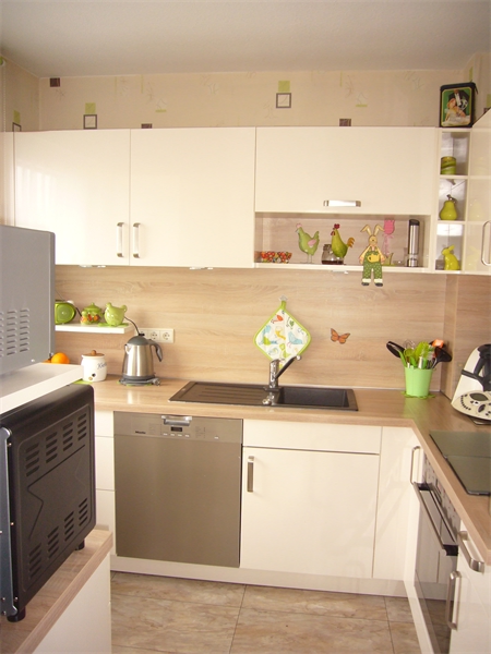 P1240848 K�che OG Mehrfamilienhaus Rhens