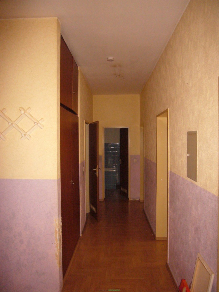 P1240083 Flur Etagenwohnung Andernach