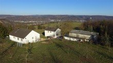 04 Landwirtschaftlicher Betrieb mit 2 Wohnh�usern und vielen M�glichkeiten in Rhens