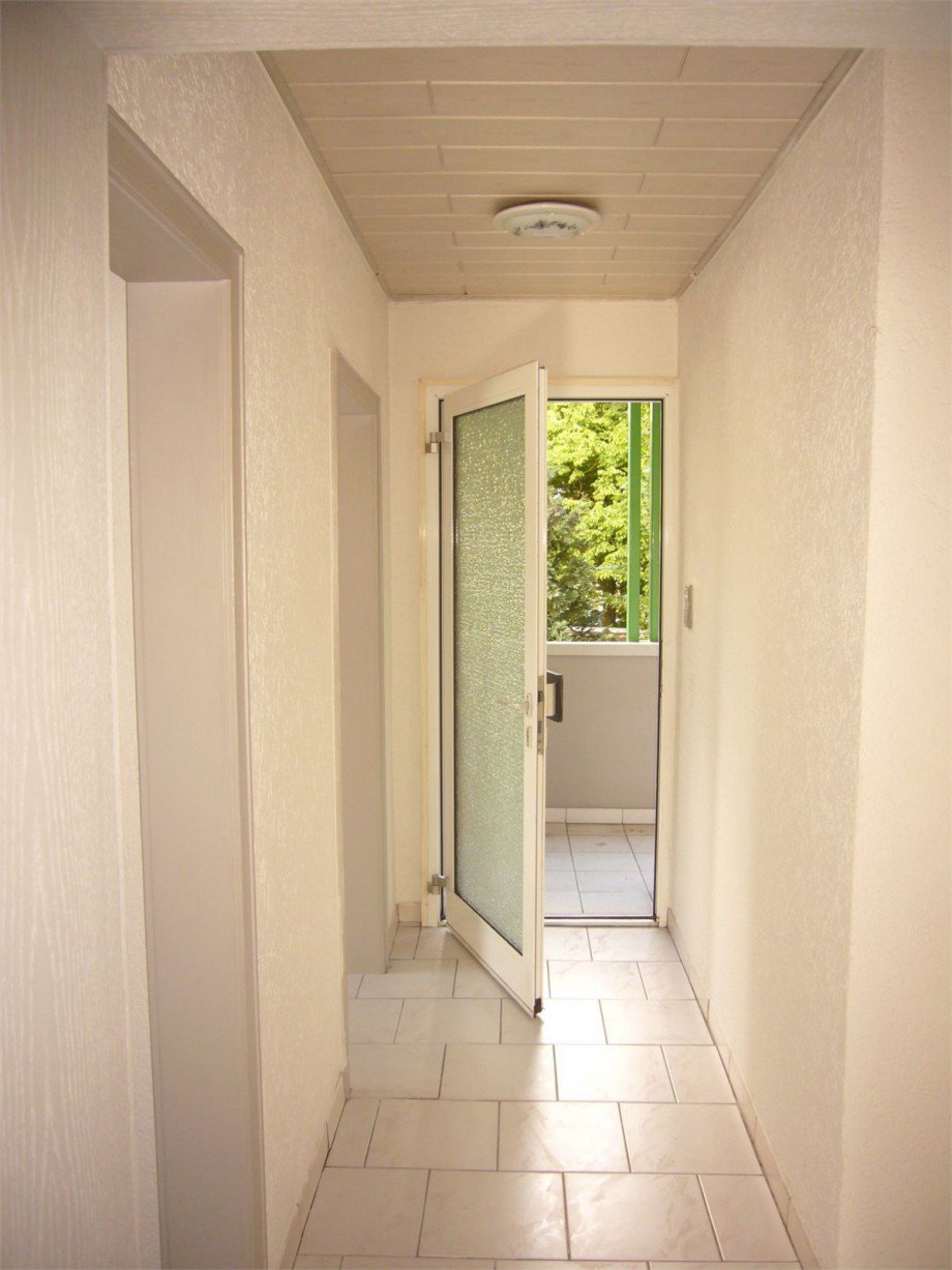 Eingangsbereich �ber Laubengan Etagenwohnung Andernach