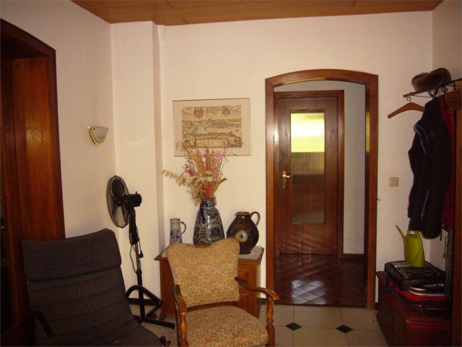 083 DieleFlur EGHochpaterre Mehrfamilienhaus Waldesch