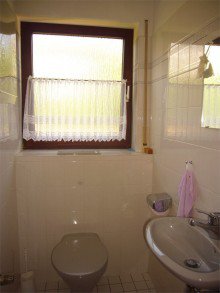 054 G�ste-WC Eigentumswohnung mit Balkon und Carport in Lahnstein H�henlage