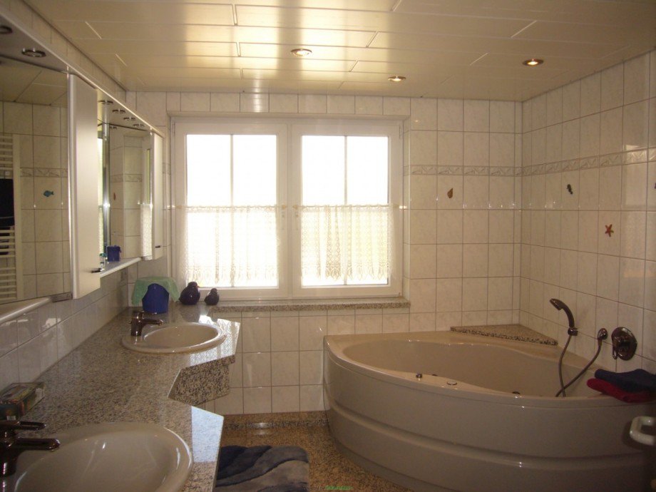 031 Badezimmer Einfamilienhaus Winningen