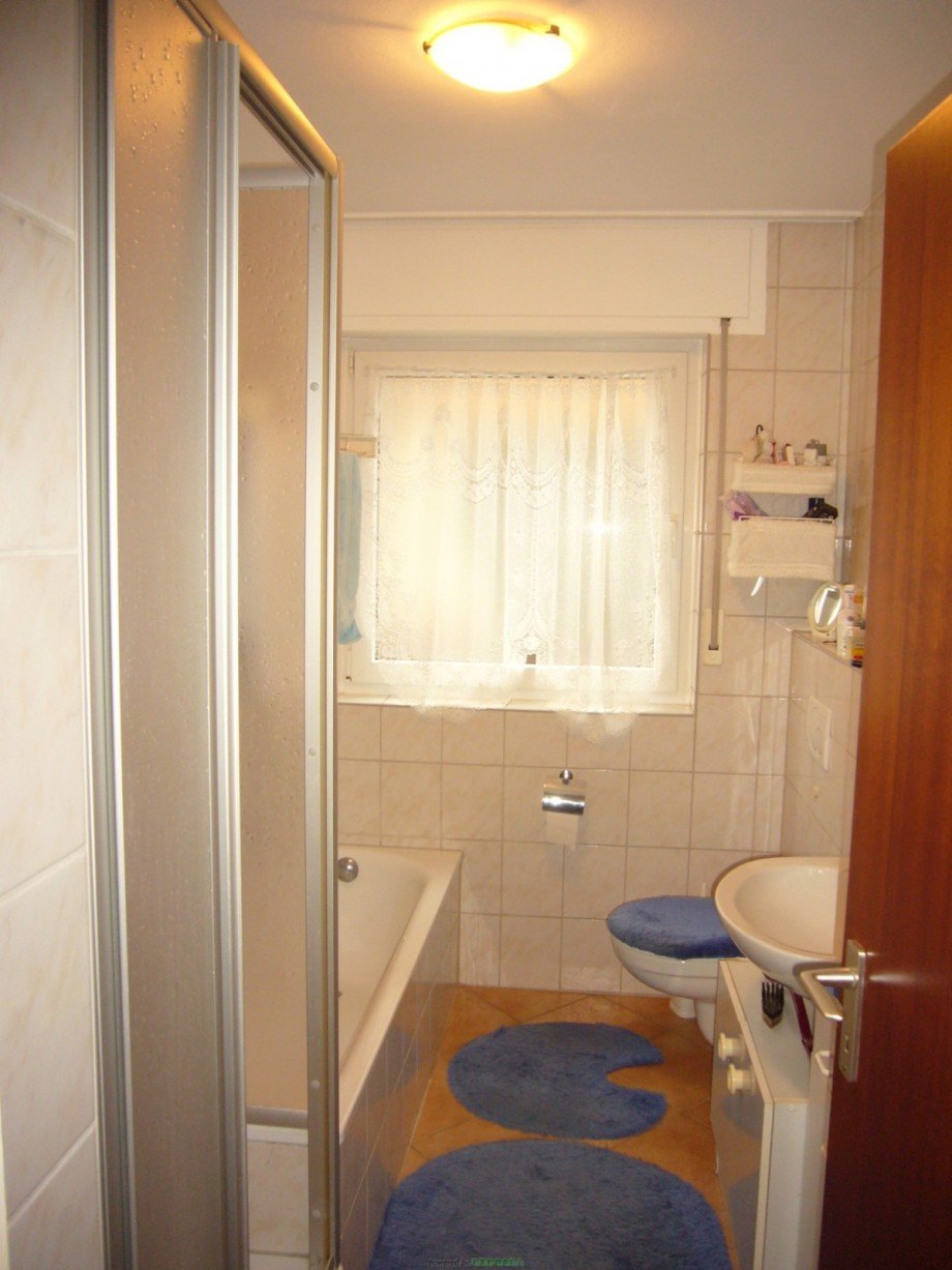 032 Bad Whg. 1, EG Mehrfamilienhaus Lahnstein