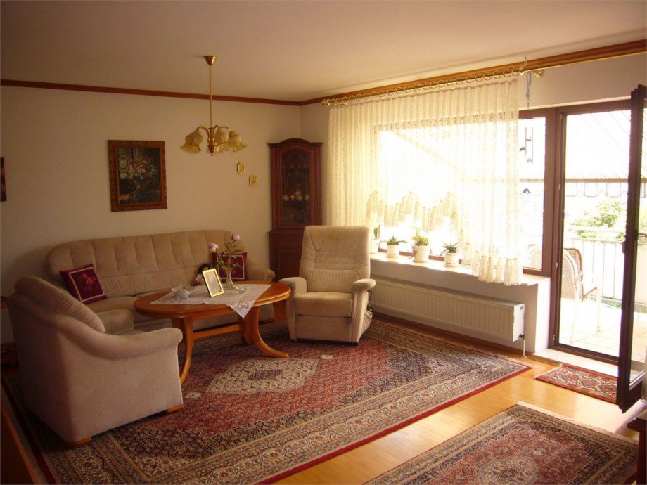 037 Wohnzimmer2 Etagenwohnung Lahnstein