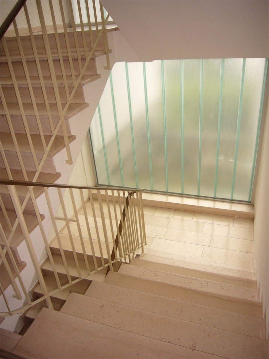 028 Treppenhaus Etagenwohnung Koblenz