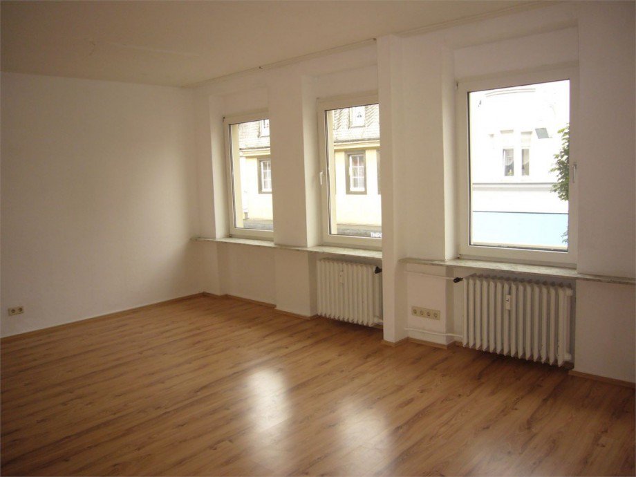 1. OG Wohnzimmer Wohn- / Gesch�ftshaus Neuwied