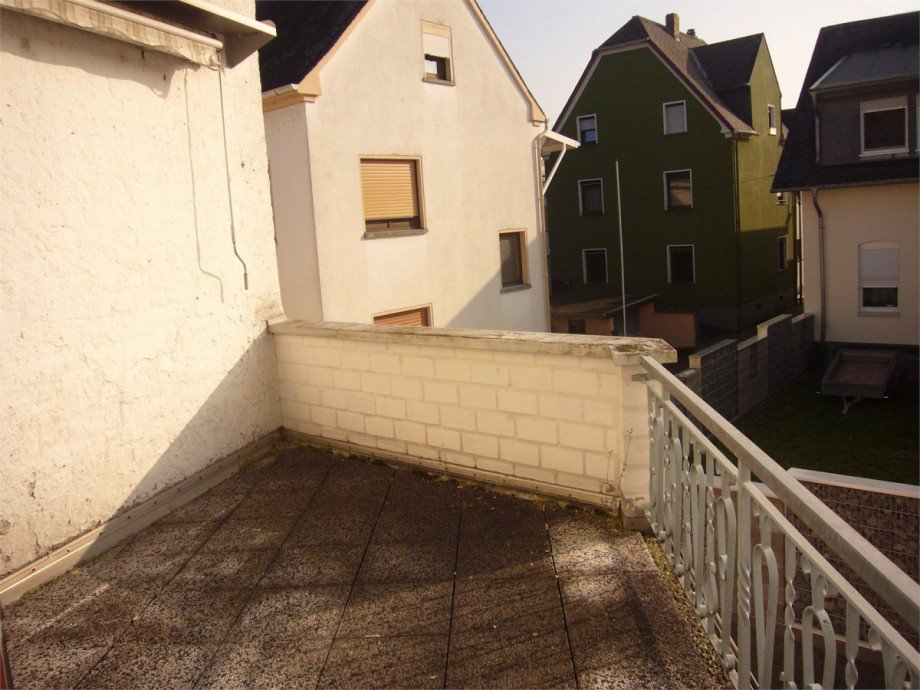 025 Balkon Zweifamilienhaus Urmitz