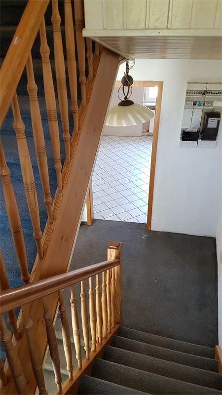 Treppenhaus Reihenmittelhaus Rhens