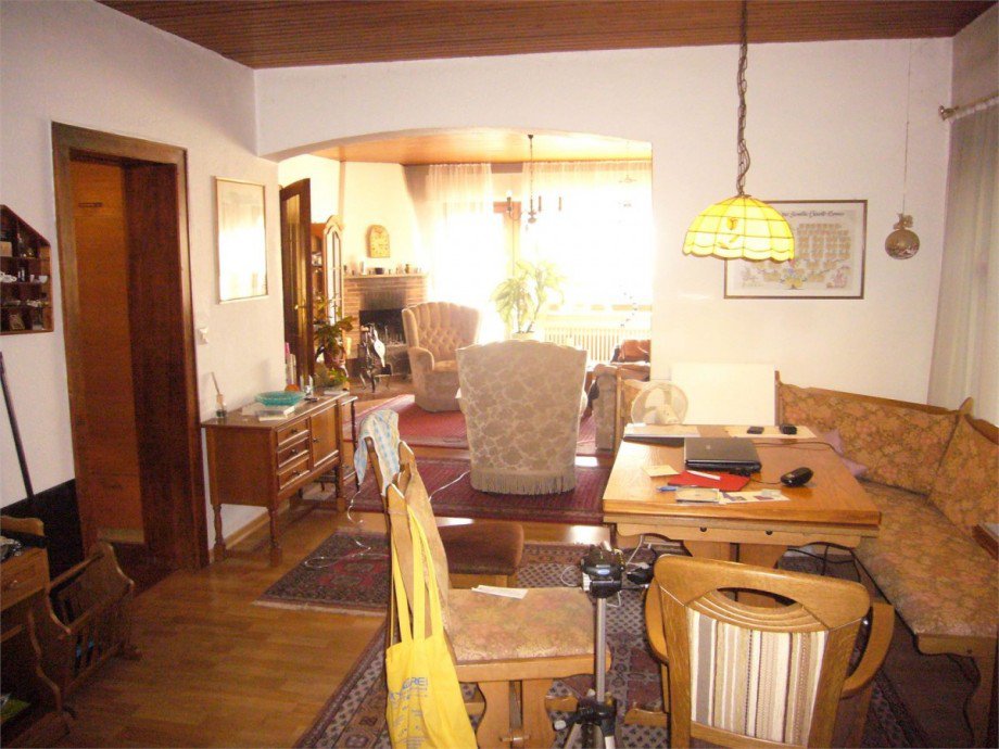 080 Wohnzimmer1 - EG Mehrfamilienhaus Waldesch