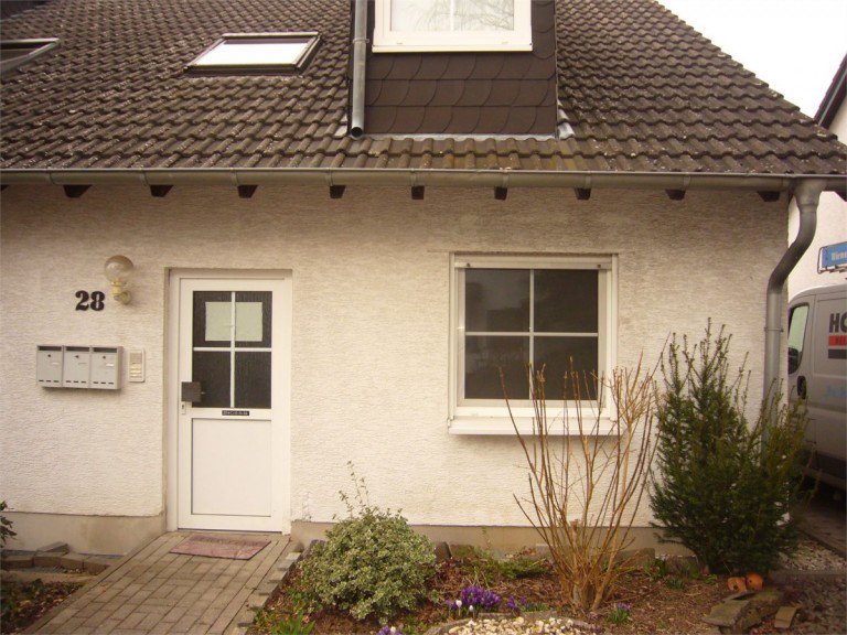 047 Vorderansicht N�rtershausen - Pfaffenheck Erdgeschosswohnung Eigentumswohnung mit Balkon in N�rtershausen