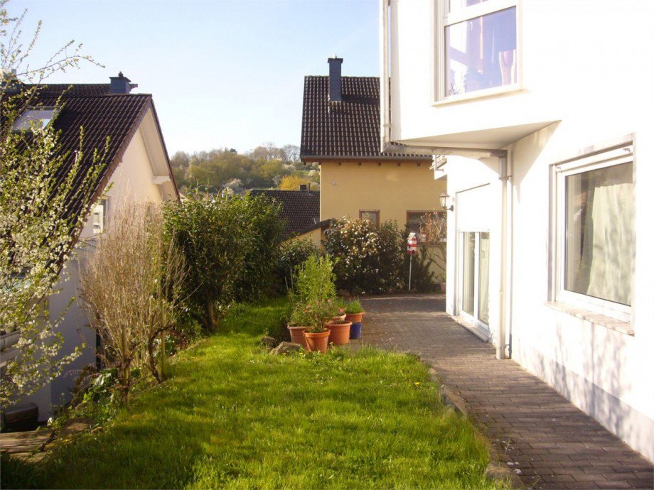 15 Einliegerwohnung Einfamilienhaus Rhens