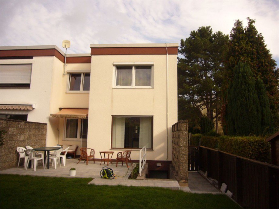 027 R�ckansicht Einfamilienhaus Koblenz